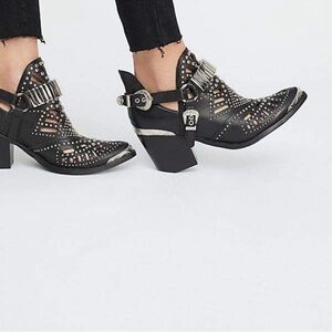 Jeffrey Campbell Calhoun Black Cutout Ankle Booties